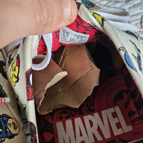 VGUC Vans X Marvel Head Sneakers Mens 8 Women 9.5 - Picture 14 of 15